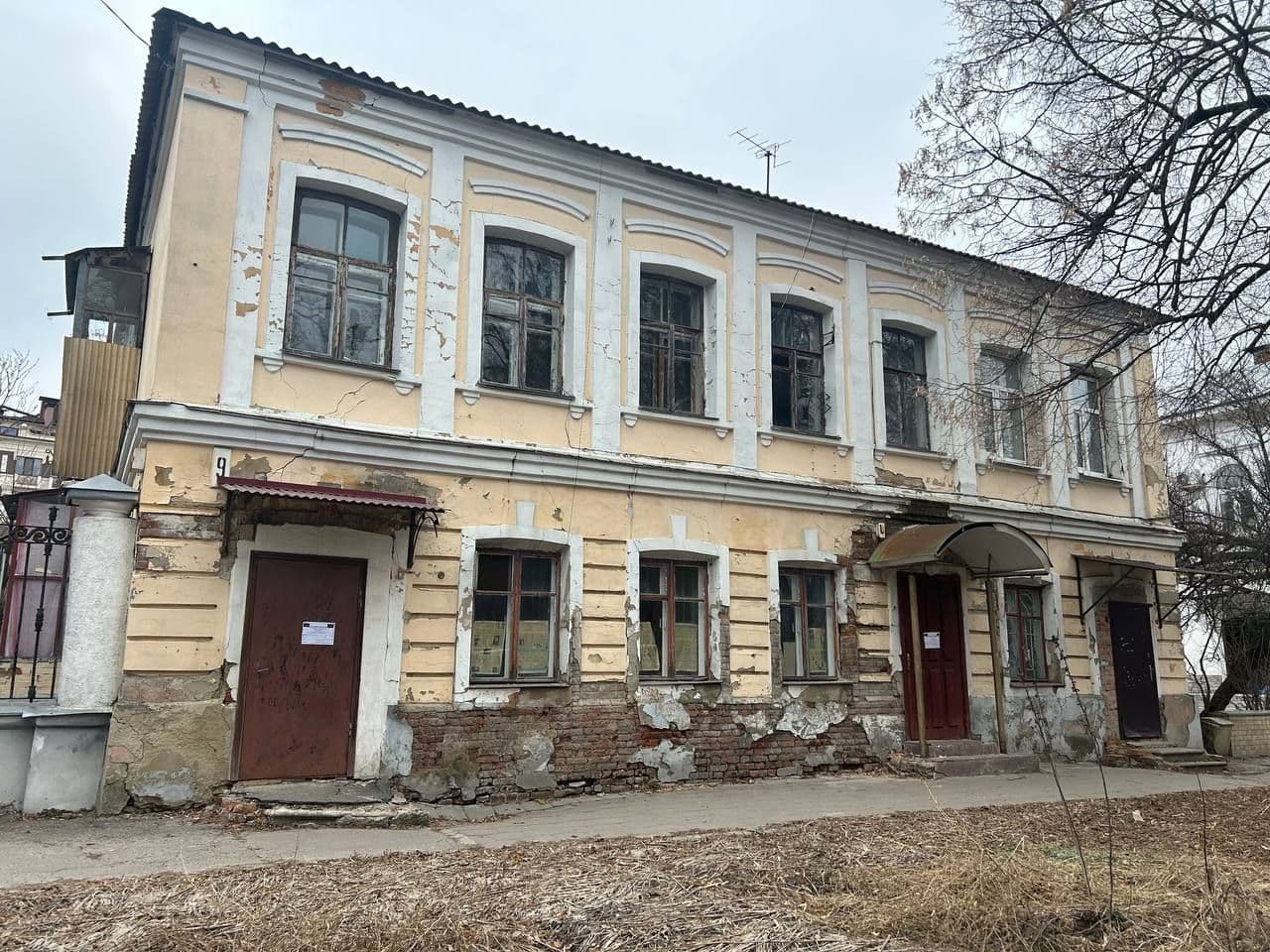 У Полтаві здали в оренду ділянку з історичною будівлею