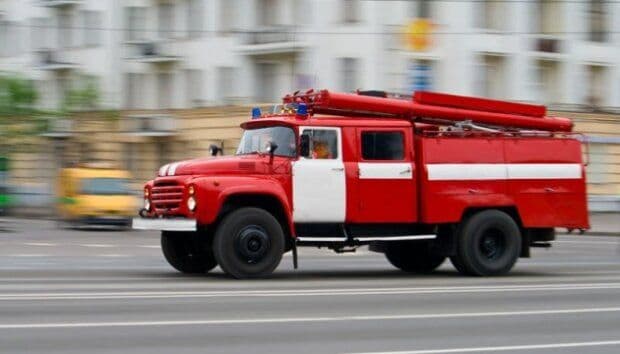 У Полтаві пожежа: на Леваді загорілась квартира (відео)