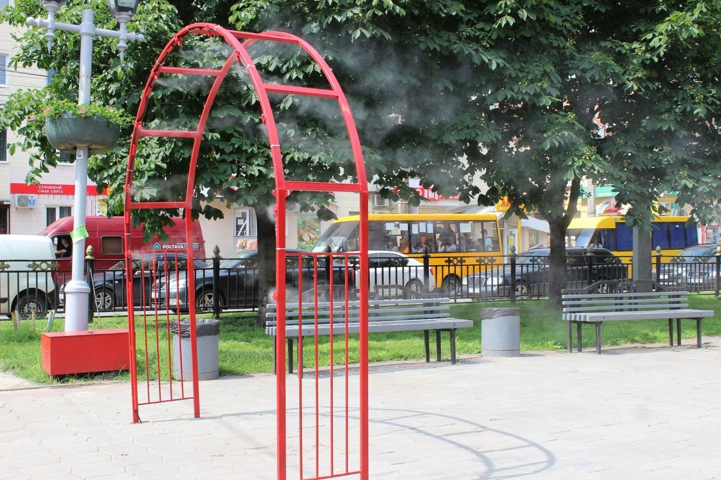 У Полтаві хочуть відновити роботу туманоутворюючих арок