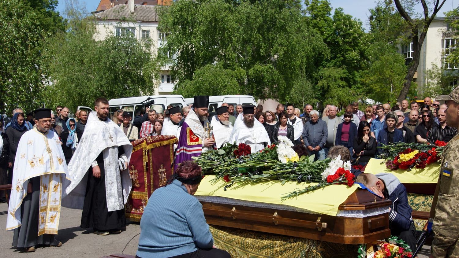 У Полтаві попрощалися з двома захисниками