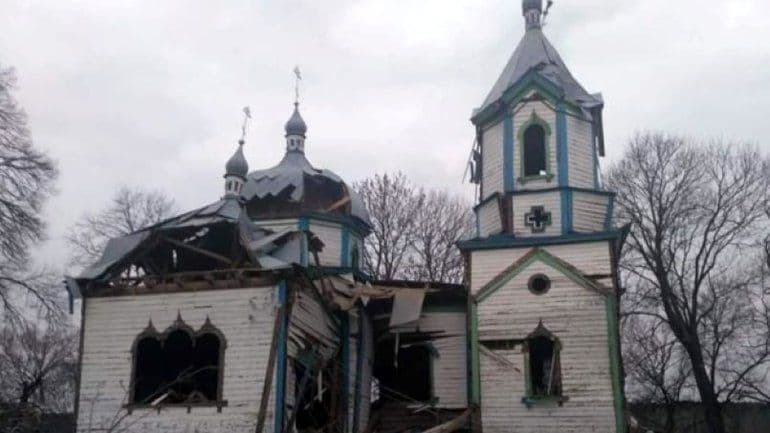 Окупанти знищують церкви в Україні