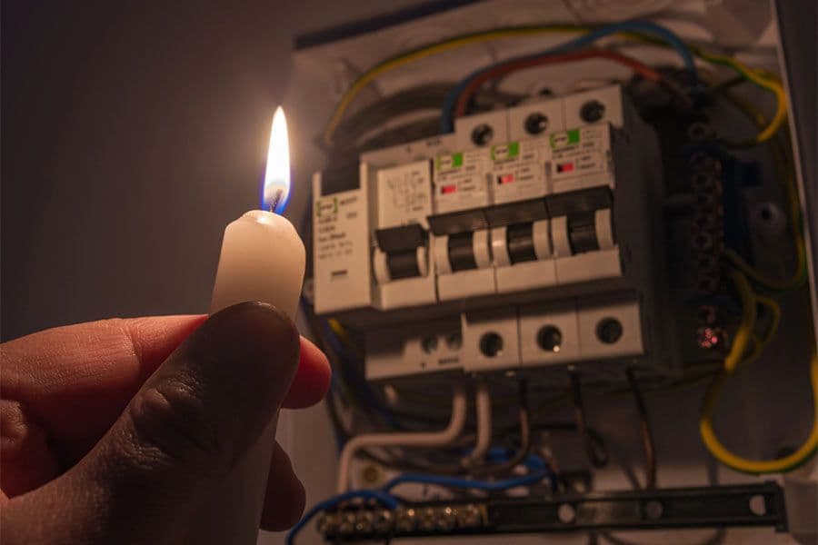 «Полтаваобленерго» поділило користувачів на шість черг — з 1 жовтня діятиме новий графік відключень світла