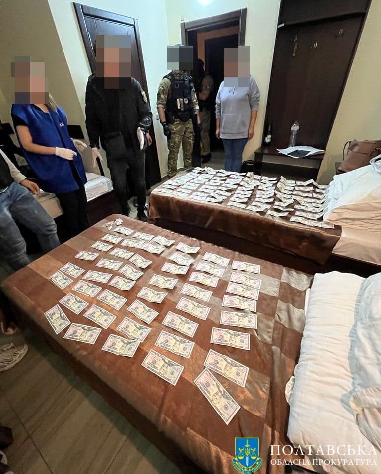 Судитимуть жінку, яка намагалася вивезти за кордон військовозобов'язаних полтавців