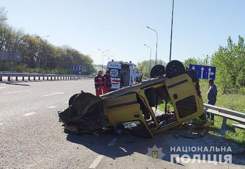 Поблизу Хорольської тергромади перекинулося авто, загинула 20-річна пасажирка