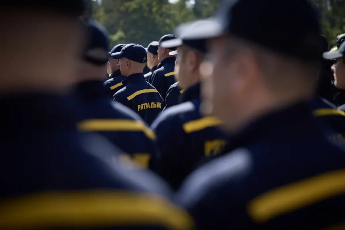 Президент нагородив чотирьох рятувальників з Полтавщини
