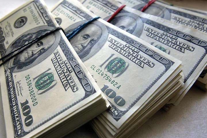До вересня Україна має отримати ще 2 млрд доларів від МВФ