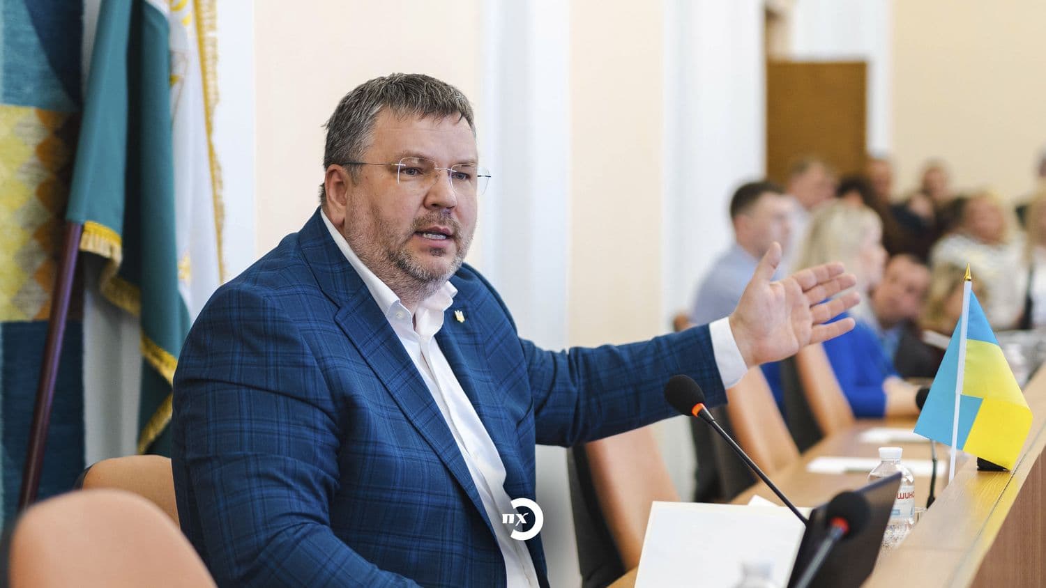 Дмитро Лунін не знає, як Карпов виїхав за кордон