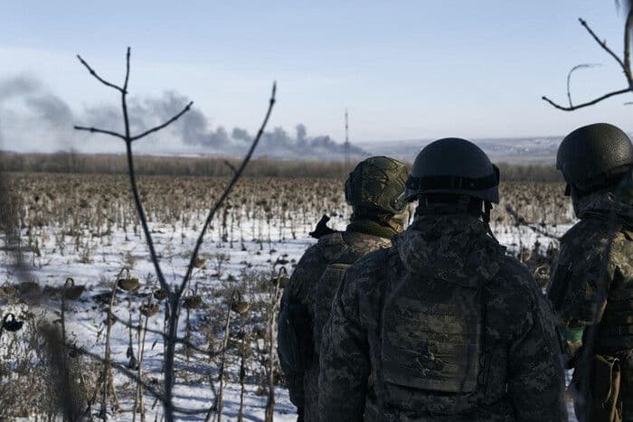 Полтавські волонтери збирають допомогу бійцям у Соледар