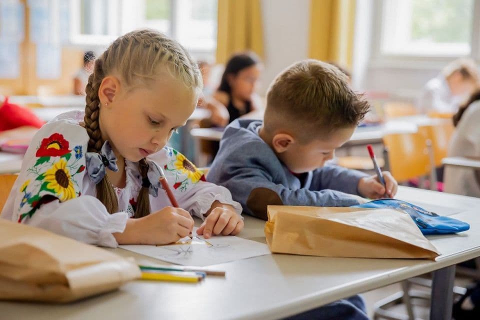 Понад 95% шкіл Полтавщини готові до очного навчання