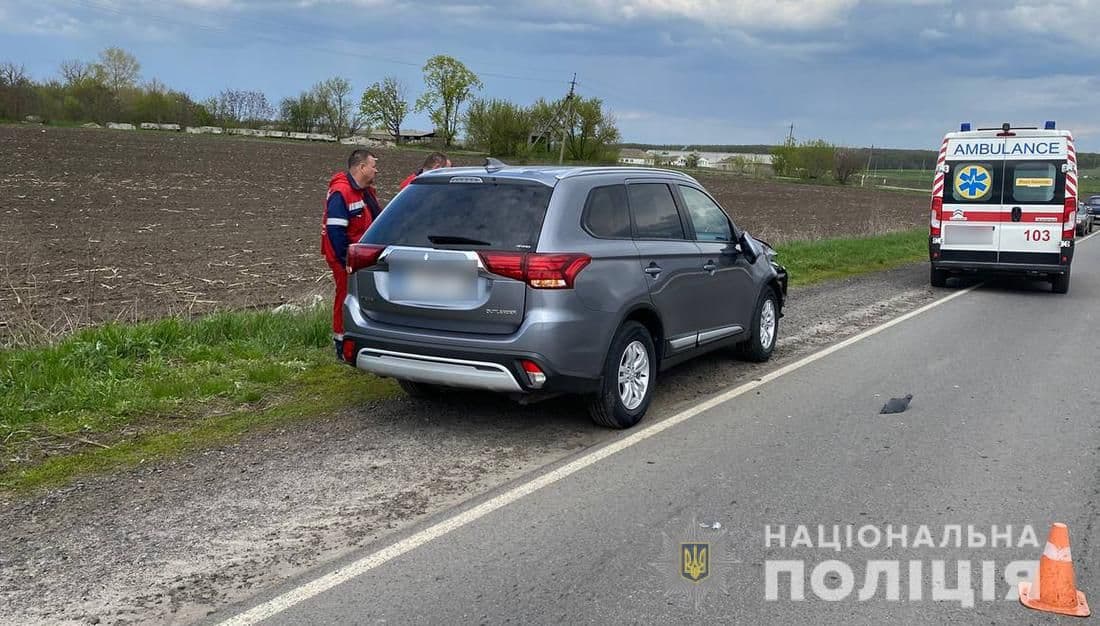На Миргородщині водійка позашляховика на смерть збила велосипедиста