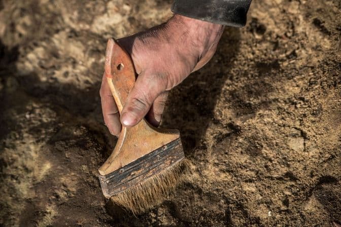 На Полтавщині виявили кілька унікальних артефактів