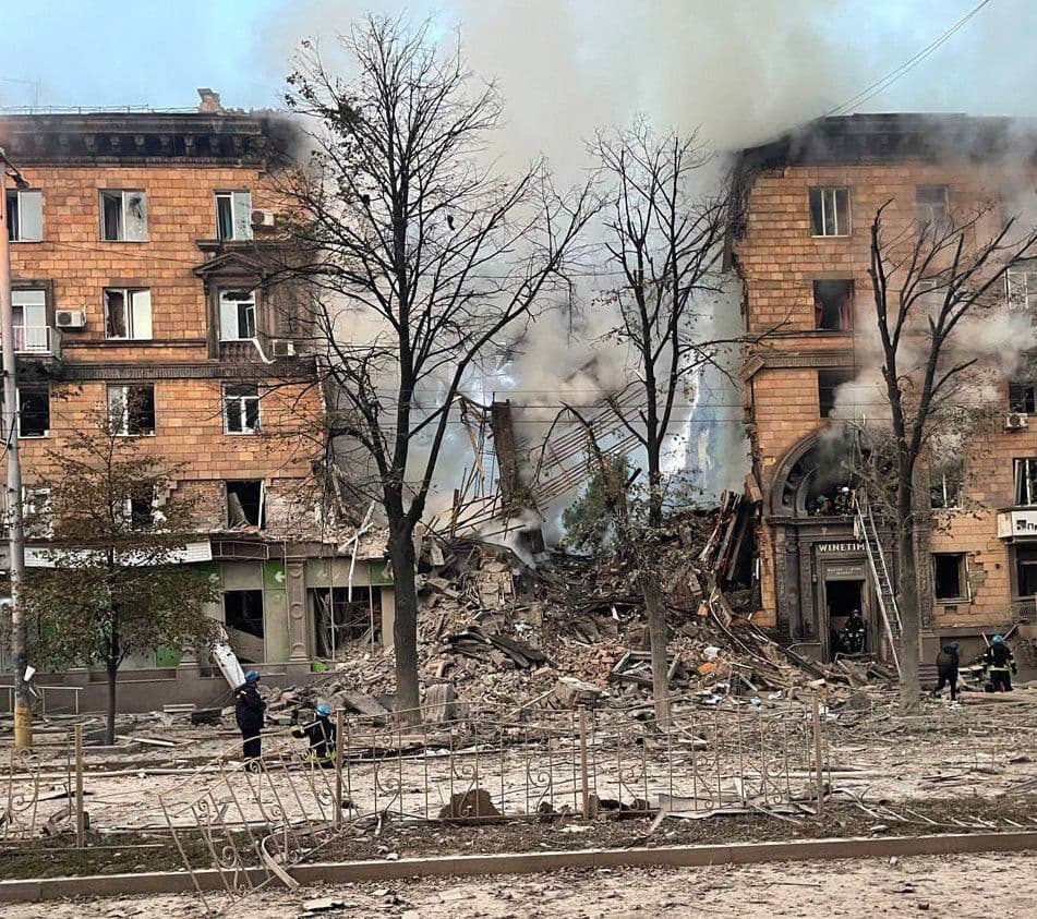 Вночі російські ракети вдарили по Запоріжжю, Харкову та Нікопольщині