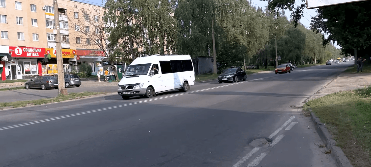 Акція вшанування полеглих захисників у Полтаві та вистава про оборонців Маріуполя — головне за 29 серпня