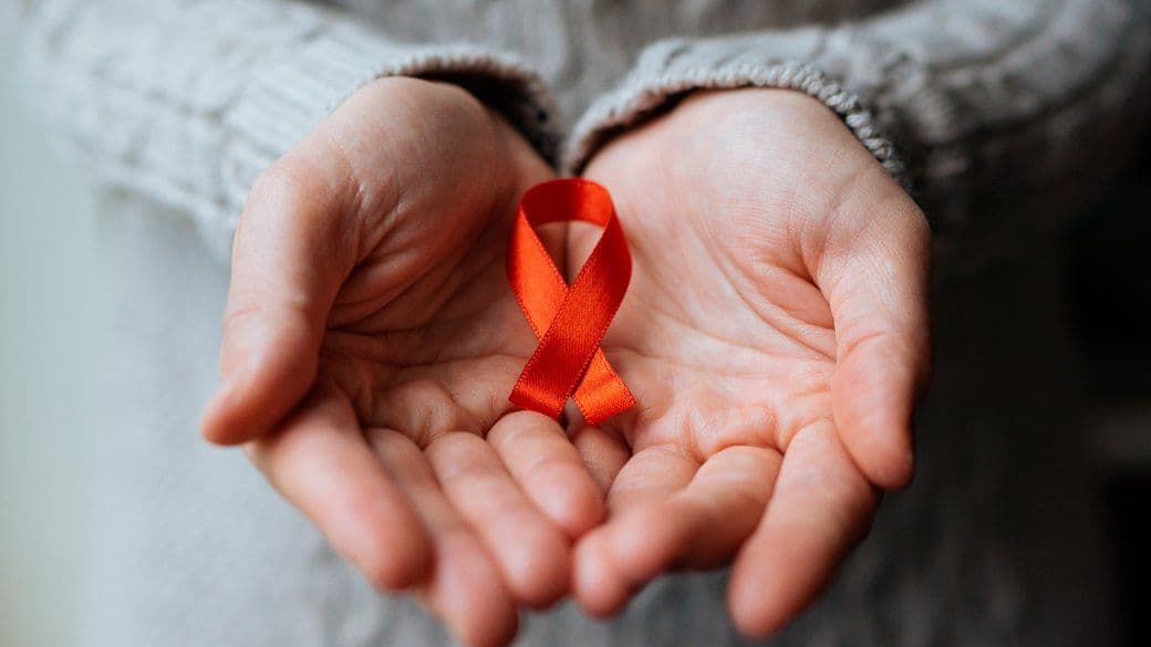 Всесвітній день боротьби зі СНІДом: що потрібно знати про хворобу 