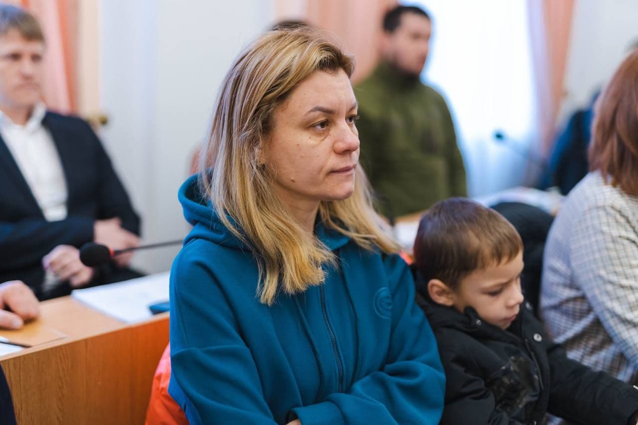 У Полтавській міськраді вкотре не вистачило голосів для відкликання Марини Пілатової