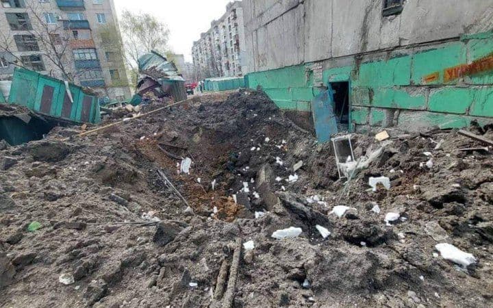 У Лисичанську окупанти розстріляли з «Ураганів» мирних містян, які вийшли набрати води від цистерни