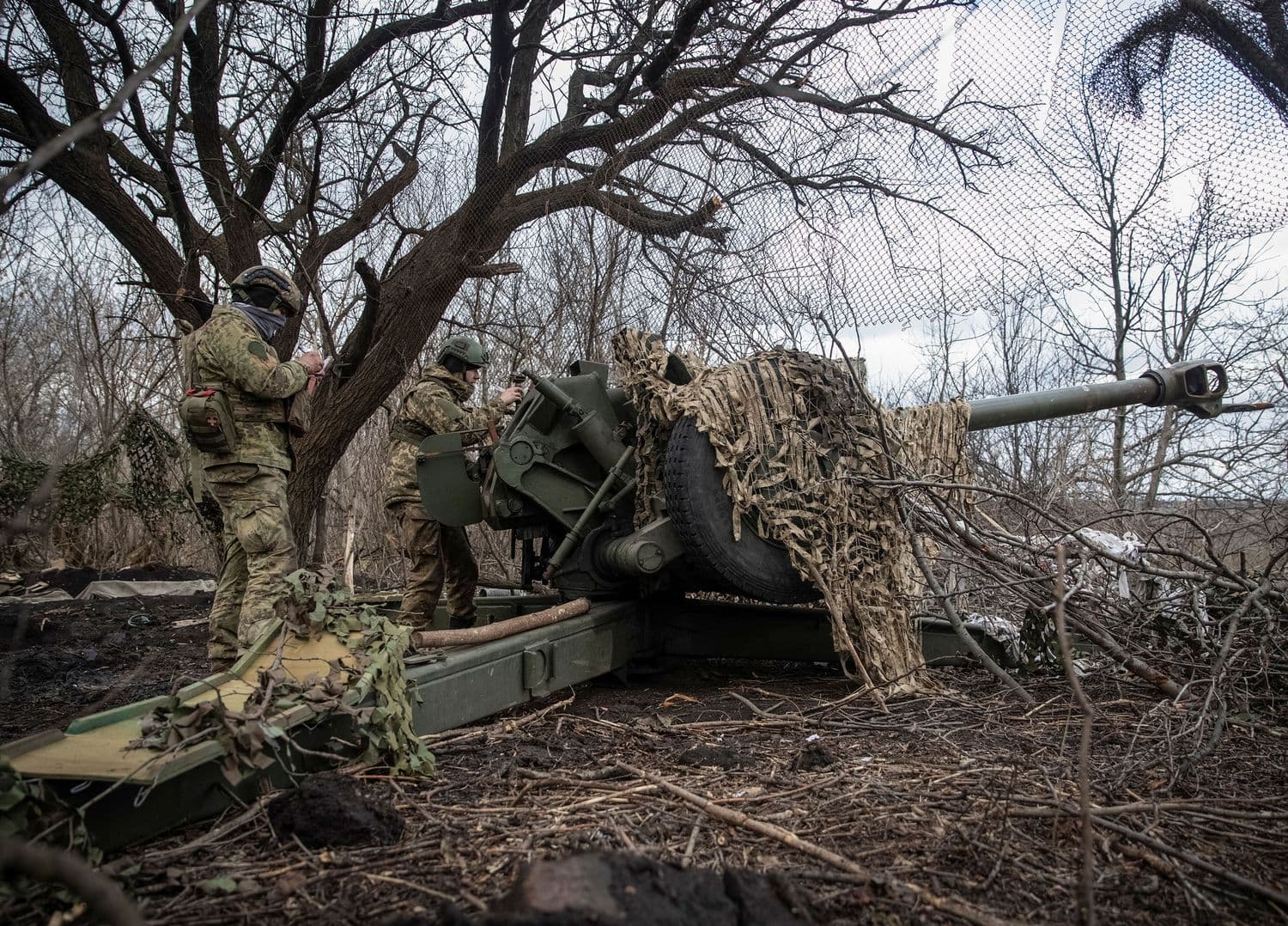 Вночі окупанти підірвали життєво важливий міст біля Бахмута
