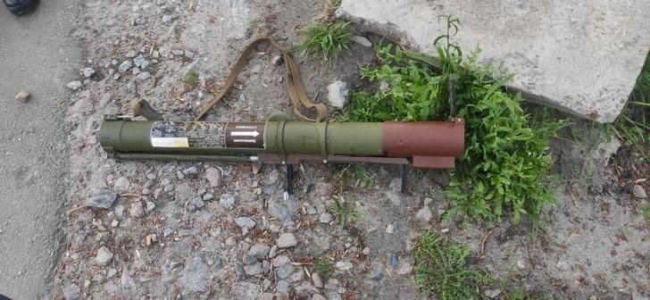 У Полтаві суд взяв під домашній арешт чоловіка, який стріляв з РПГ на Подолі