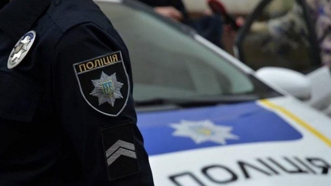 Кременчуцькі патрульні зупинили водія без прав та під наркотиками
