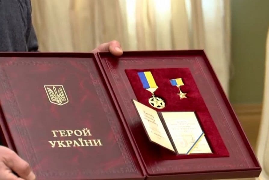 Президента просять присвоїти звання Героя України загиблому воїну Іллі Третяку