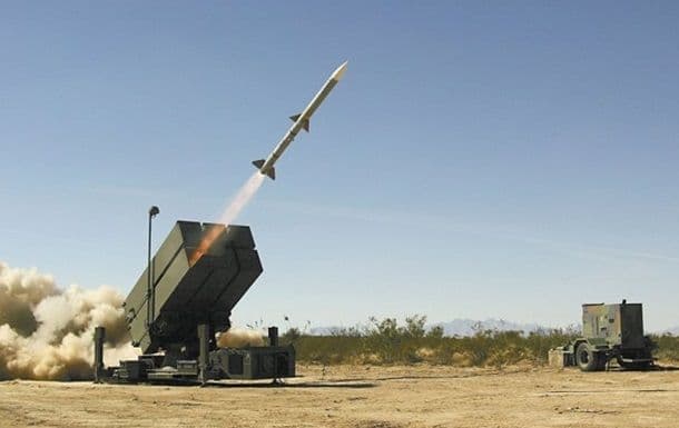 Україна отримала два ЗРК «NASAMS» проти безпілотників