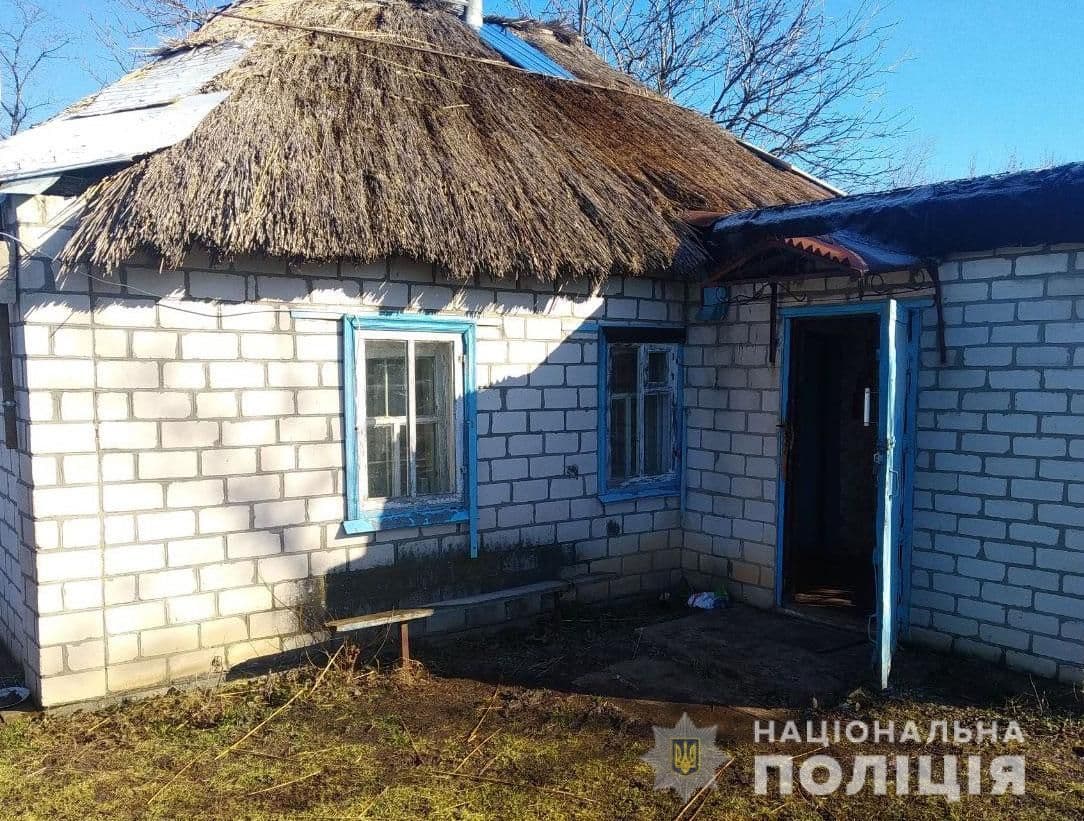 У селі під Глобиним знайшли мертвого чоловіка
