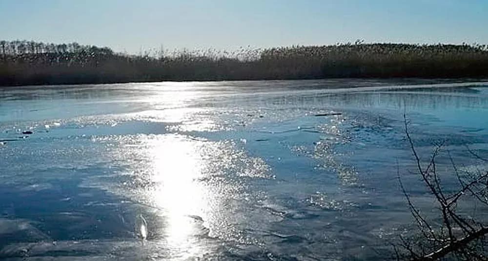 На Полтавщині за день провалились під кригу троє рибалок — одного ще шукають