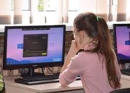 Учні Пирятинського ліцею навчатимуться в новому комп'ютерному класі