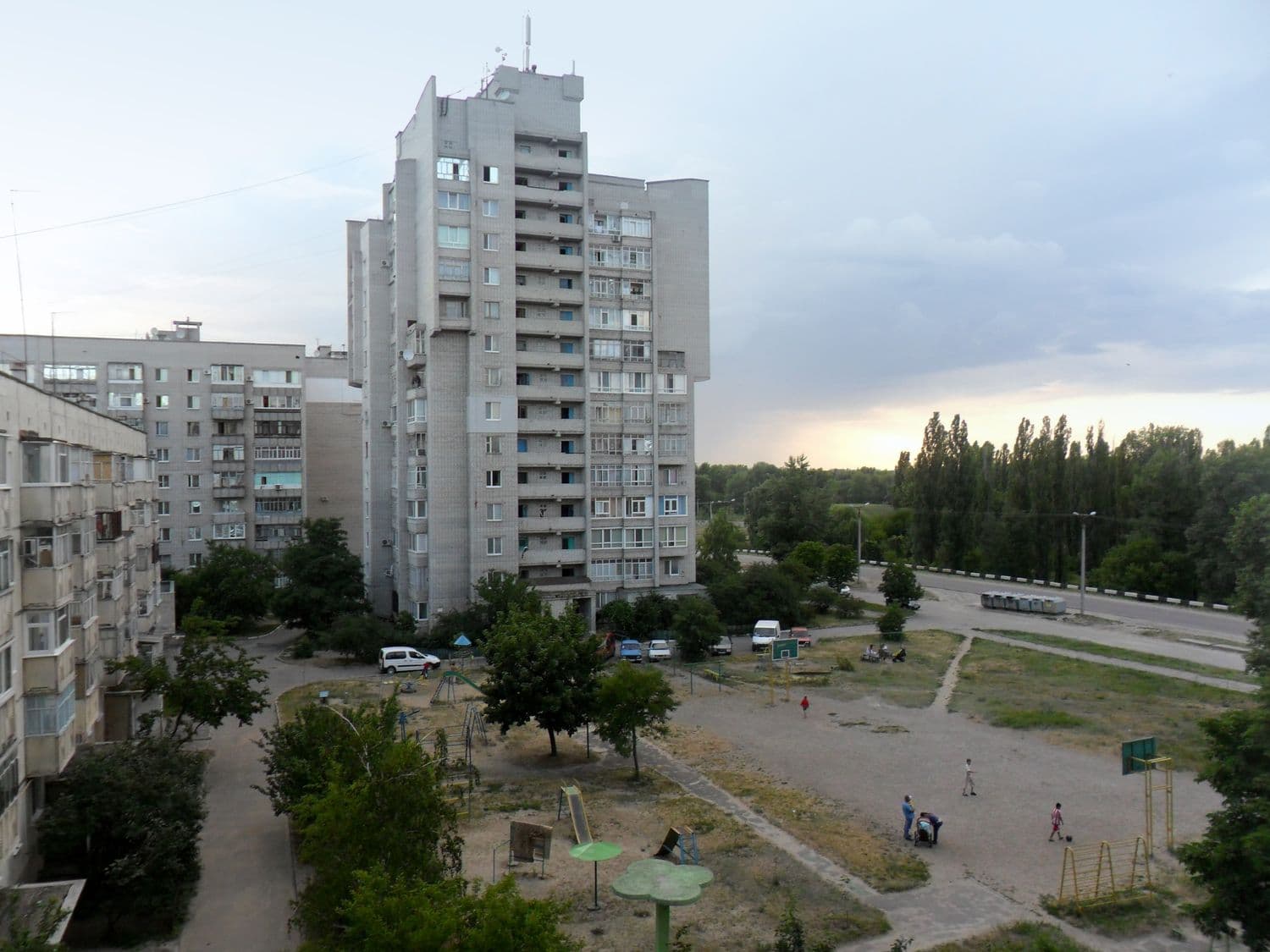 У Кременчуці на Великдень не буде гарячої води. Профілактика мереж триватиме до осені