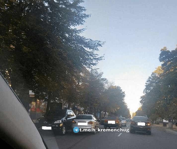 Потрійна ДТП на Полтавщині: без травмованих