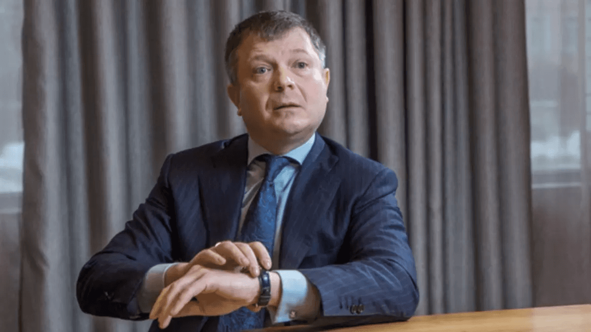 Правоохоронці арештували гелікоптер олігарха-втікача з Полтавщини