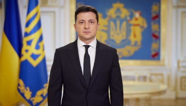 «Не збираємось вчитися здаватися»: Зеленський виступив із відеозверненням. ВІДЕО