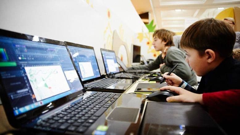 У навчальних закладах Полтавщини з'являться нові роутери