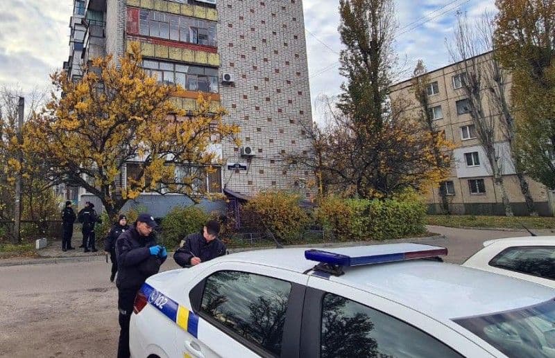 У Кременчуці пенсіонерка випала з вікна багатоповерхівки