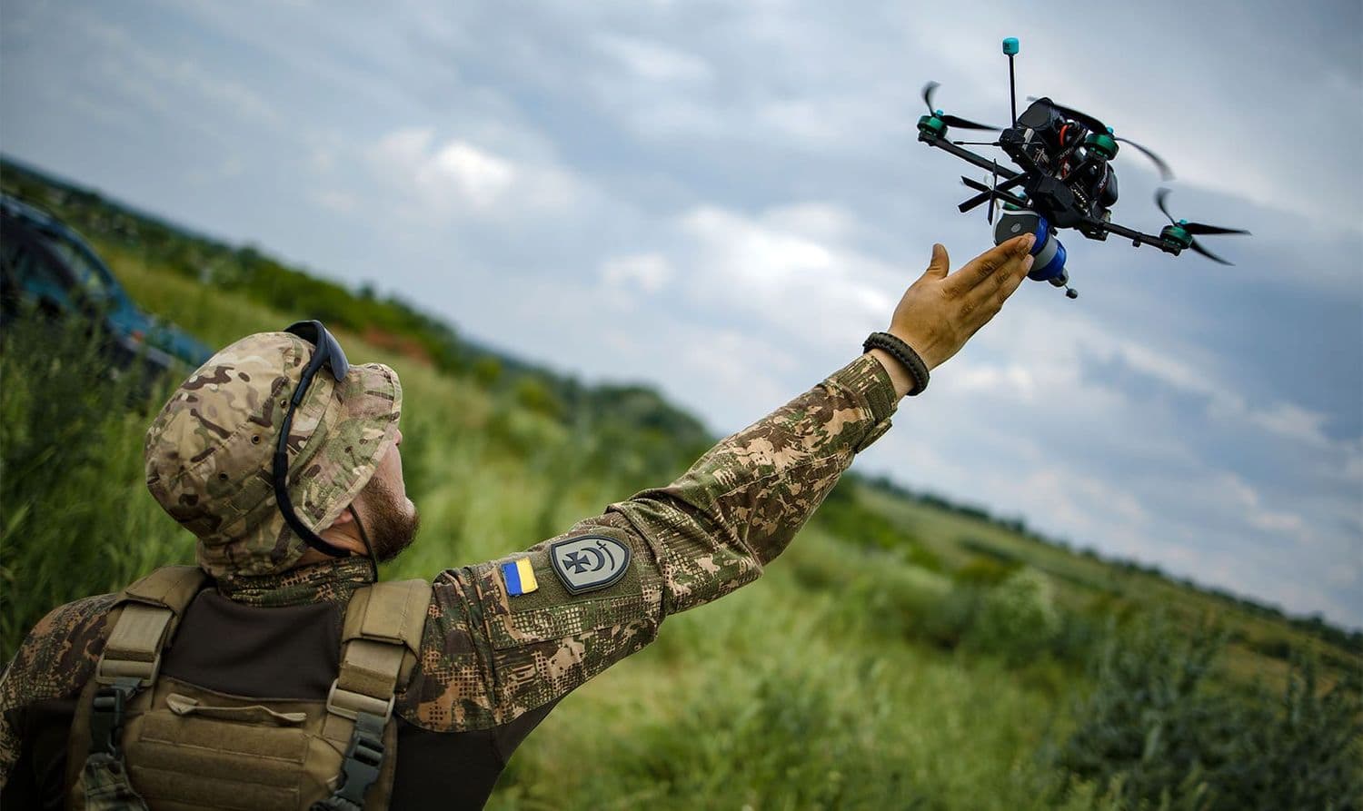 Закупівля дронів та будівництво житла для лікарів на Полтавщині — головне за 24 квітня