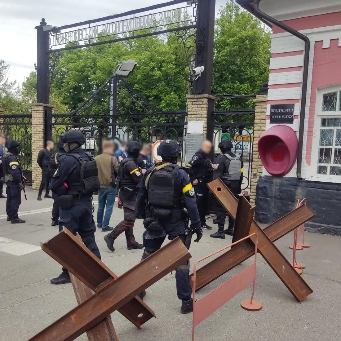 Поліція викрила схему виведення грошей заводу у Кременчуці на рахунки російських підприємств
