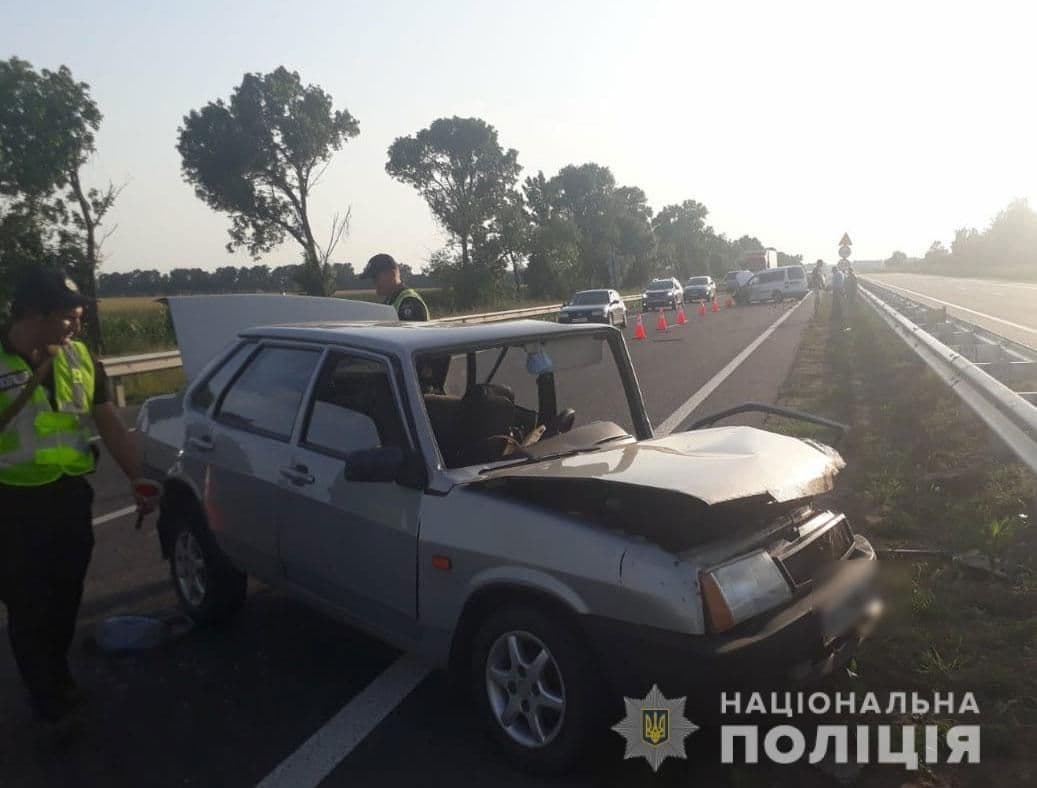 Біля Зеленківки зіштовхнулися три машини (фото)