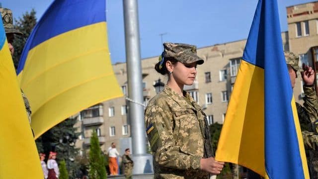 Історія українського прапора — від Русі до сьогодні