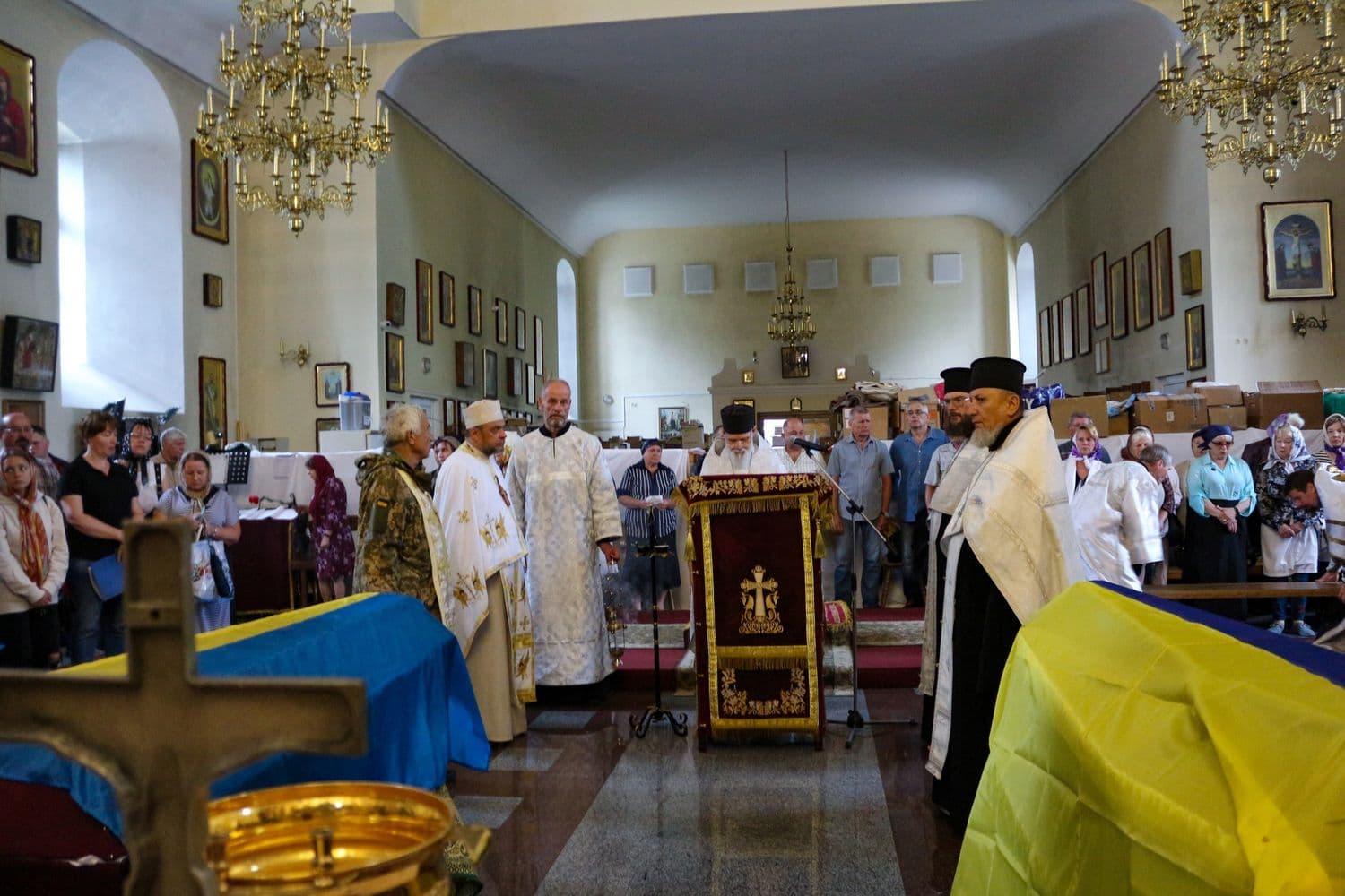 На Полтавщині в останню путь провели трьох захисників України