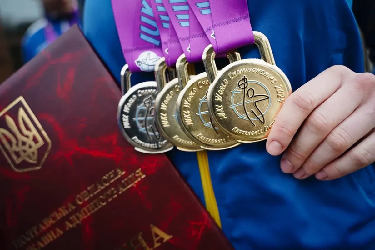 Полтавський рятувальник здобув три золоті медалі на чемпіонаті світу