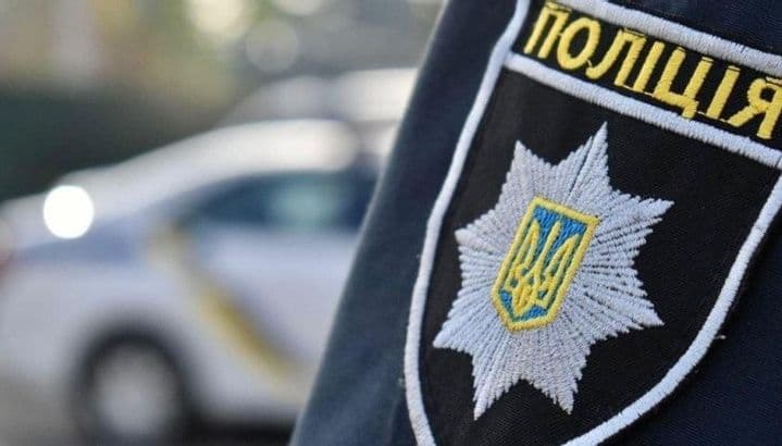 Чотирьох поліціянтів Полтавщини відсторонили від роботи через справу щодо знущання з дитини