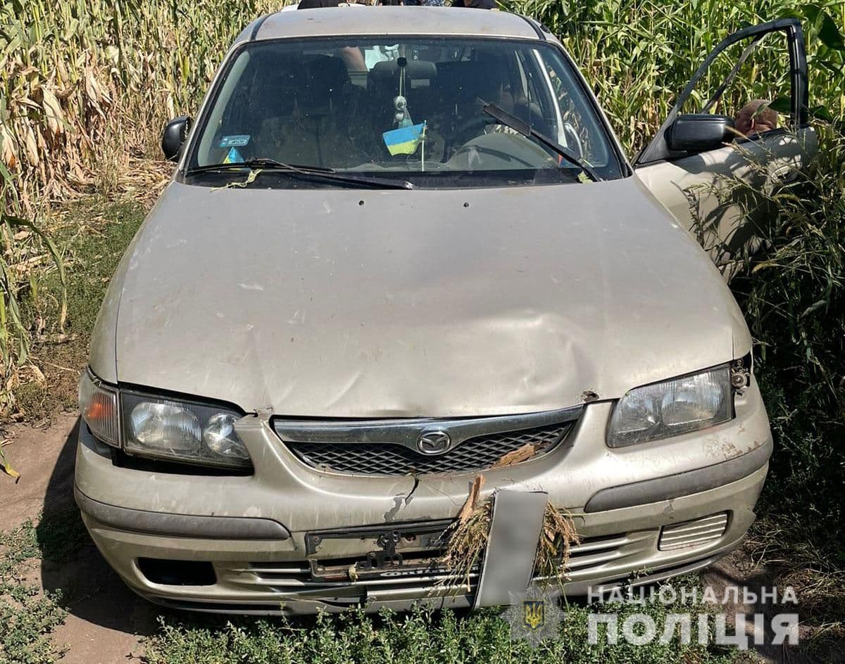На Полтавщині п'яний чоловік на «Мазді» збив жінку та втік з місця пригоди