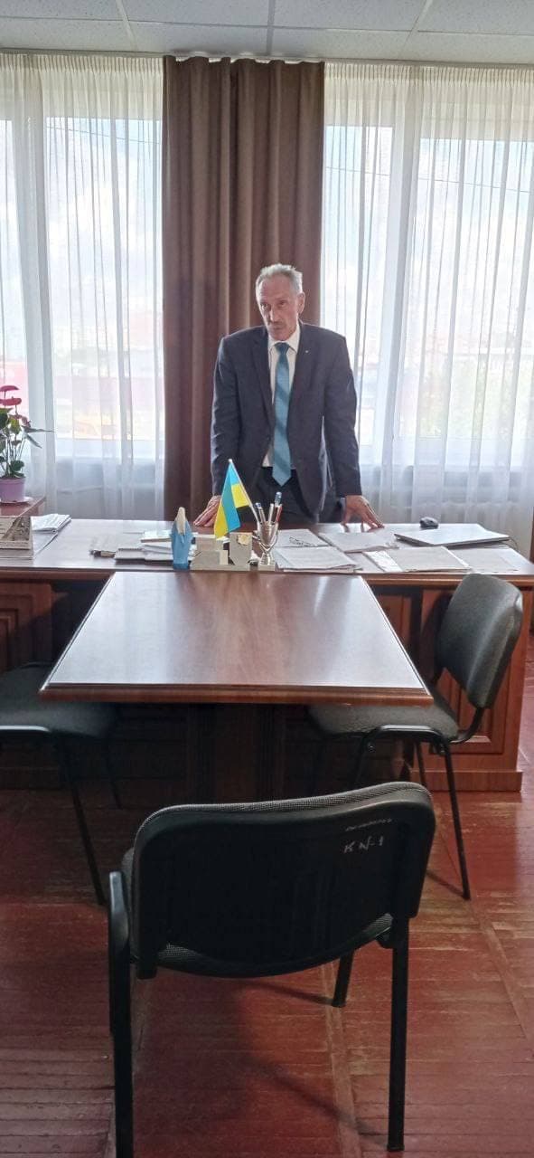 У Щербанях за сфальшованою заявою звільнили вчительку, яка виступила проти поборів