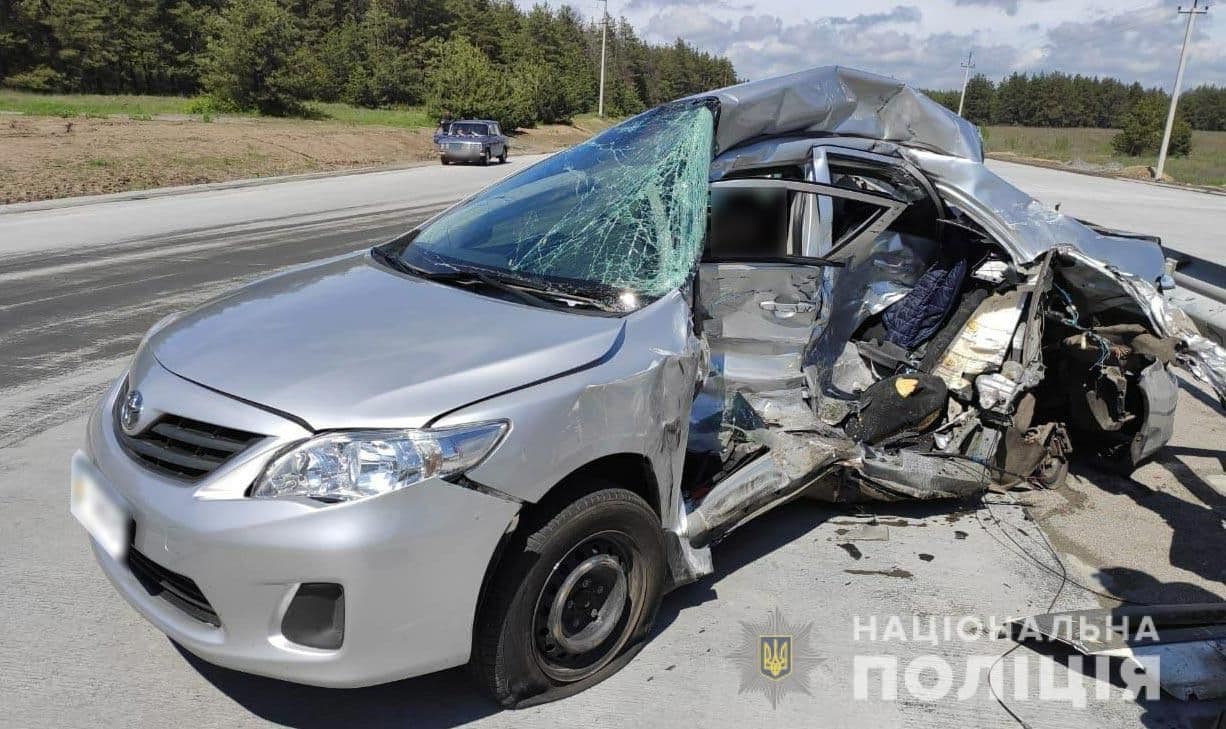 На Полтавщині журналісти телеканалу загинули в ДТП