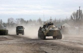 Бої за Охтирку тривають: ворог ракетами обстріляв військову частину та житлові квартали
