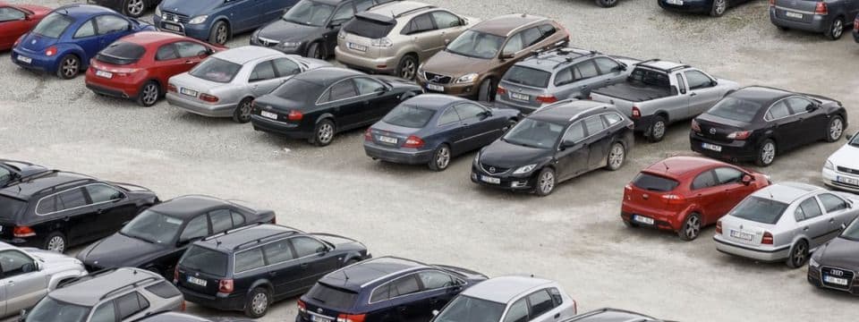 У Латвії машини п‘яних водіїв відбиратимуть для ЗСУ