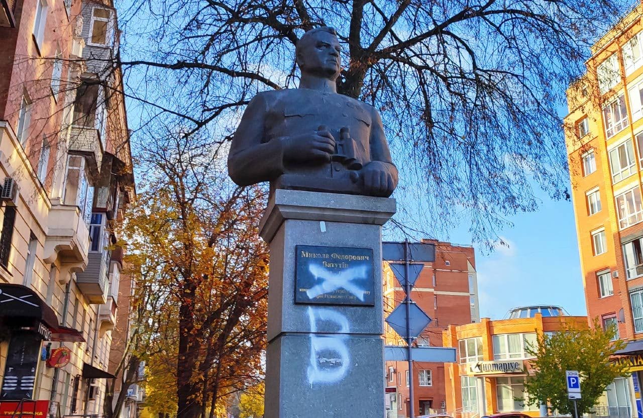 Демонтаж пам‘ятників і відключення вічного вогню — додаткові питання сесії ПМР