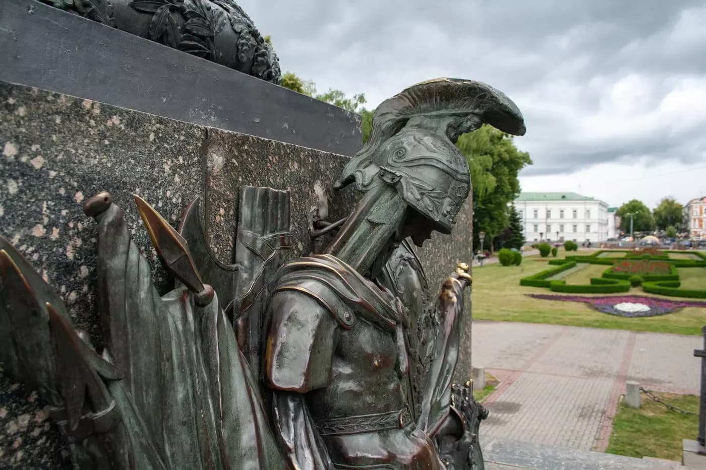 Пам'ятники «російській зброї» в Полтаві планують перенести на «Поле Полтавської битви»