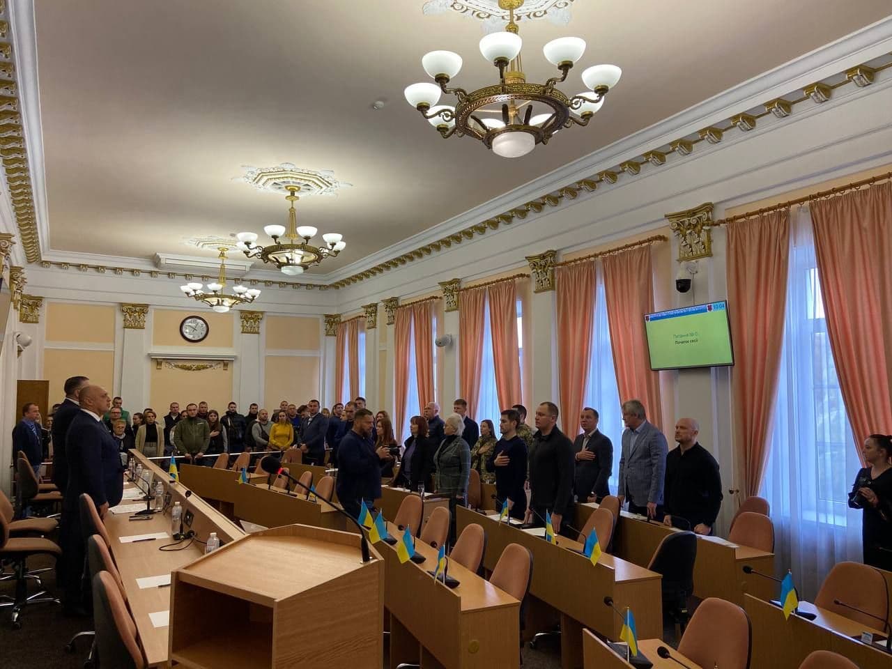 У Полтаві розпочалася сесія — перше питання про розпуск виконкому