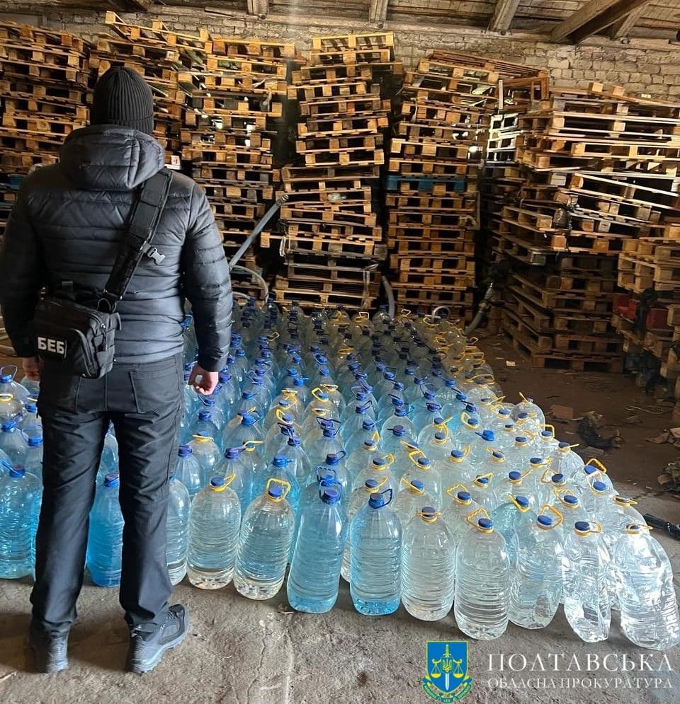 Правоохоронці Полтавщини викрили підпільне виробництво алкоголю